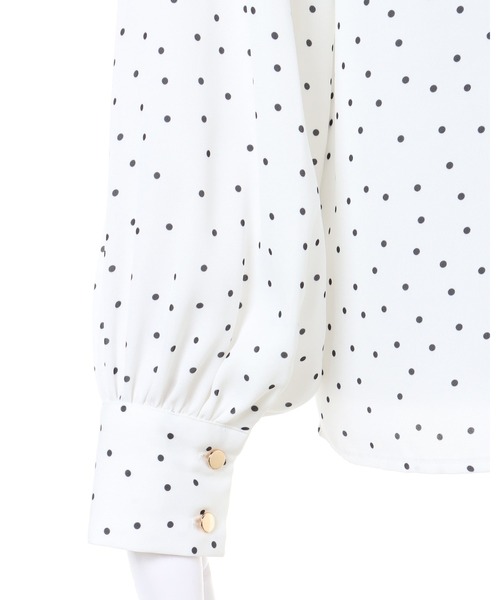 INGNI（イング）の「ケープトロミ／ブラウス（シャツ/ブラウス・レディース・ブラック/オフホワイト/ホワイト×ブラック/グレー系その他/ホワイト系8・M）」の18枚目の写真