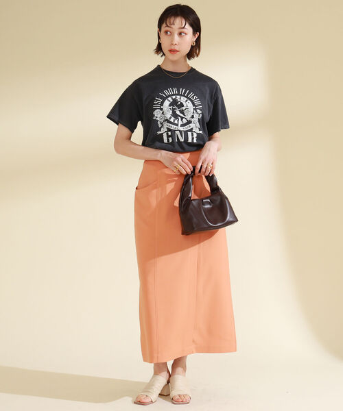 GOOD ROCK SPEED(グッドロックスピード)の「GOOD ROCK SPEED × Ray BEAMS / 別注 Guns N' Roses Tシャツ(Tシャツ/カットソー・レディース・ブラック・ONE SIZE)」の4枚目の写真