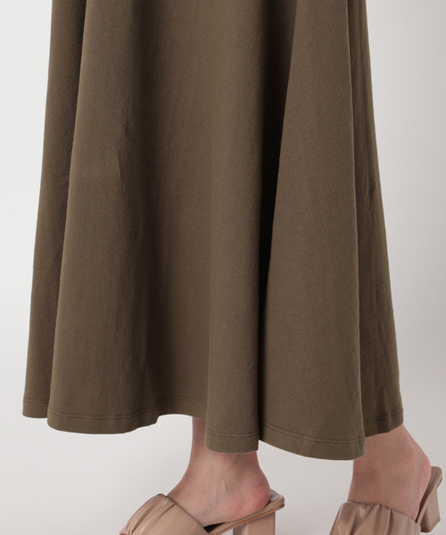 Simplicite（サンプリシテ）の「バックシャンフィット＆フレアワンピース（ワンピース・レディース・ブラウン/ナチュラル・FREE）」の4枚目の写真