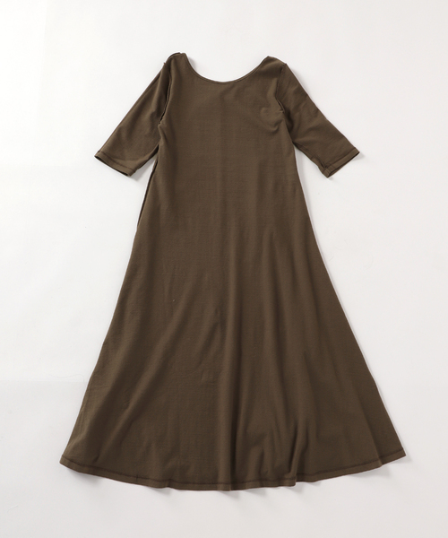 Simplicite（サンプリシテ）の「バックシャンフィット＆フレアワンピース（ワンピース・レディース・ブラウン/ナチュラル・FREE）」の9枚目の写真