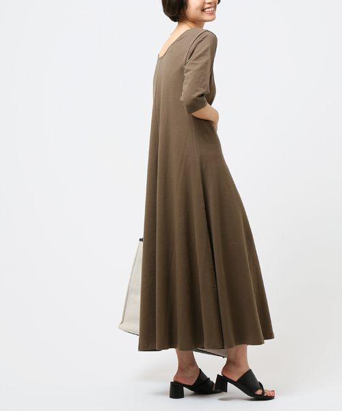 Simplicite（サンプリシテ）の「バックシャンフィット＆フレアワンピース（ワンピース・レディース・ブラウン/ナチュラル・FREE）」の19枚目の写真
