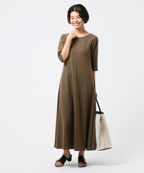 Simplicite（サンプリシテ）の「バックシャンフィット＆フレアワンピース（ワンピース・レディース・ブラウン/ナチュラル・FREE）」の20枚目の写真