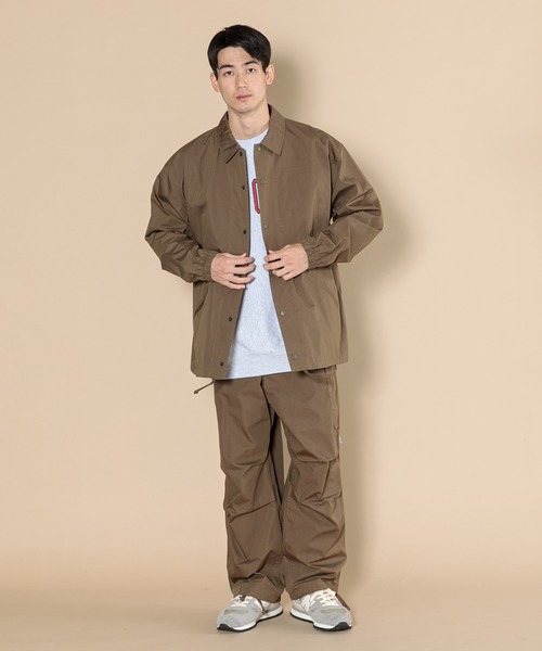 AMERICAN RAG CIE（アメリカンラグシー）の「コットンナイロンリップストップワークコーチジャケット（ナイロンジャケット・メンズ・オリーブ/カーキ・MEDIUM/LARGE）」の18枚目の写真