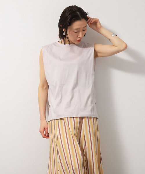 NOLLEY’S（ノーリーズ）の「液アン加工ノースリーブプルオーバーカットソー（Tシャツ/カットソー・レディース・オフホワイト/ライトグリーン/ロイヤルブルー/ブラック/ラベンダー/チャコールグレー/カーキ/ベージュ/ピンク・36/38）」の21枚目の写真