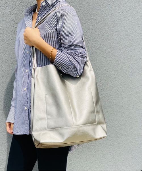 KMC DETAILS（ケーエムシーディテイルズ）の「Legato Largo レガートラルゴ  / さくっと使える シンプルな お気軽 トートバッグ / LG-E1242（トートバッグ・レディース・レオパード/ミント/ピンク/ブラック/ブラウン/シルバー/ダークグリーン・ONESIZE）」の6枚目の写真