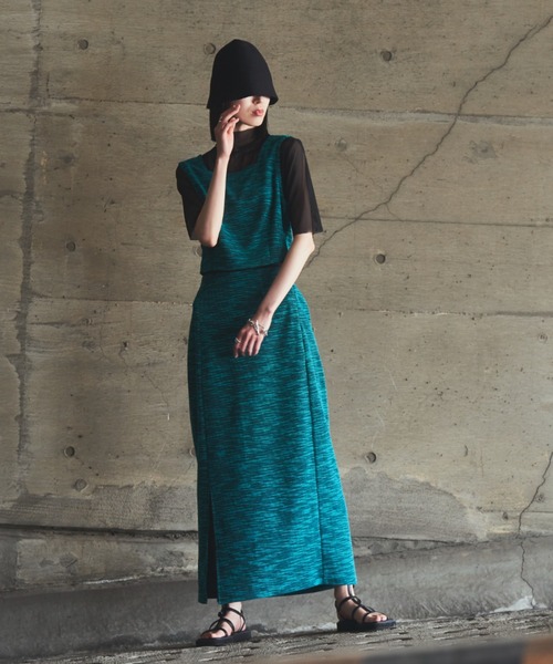 VACANCY（ヴァカンシー）の「SET UP ミックスカラービスチェ（タンクトップ・レディース・ブラック/ブルー・FREE）」の14枚目の写真