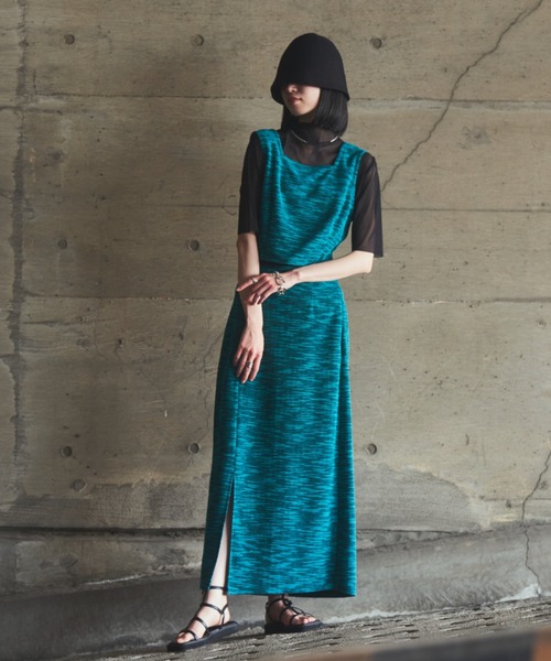 VACANCY（ヴァカンシー）の「SET UP ミックスカラービスチェ（タンクトップ・レディース・ブラック/ブルー・FREE）」の16枚目の写真