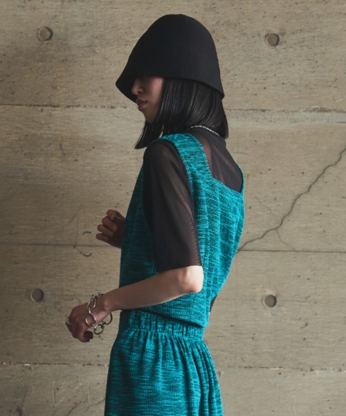 VACANCY（ヴァカンシー）の「SET UP ミックスカラービスチェ（タンクトップ・レディース・ブラック/ブルー・FREE）」の4枚目の写真