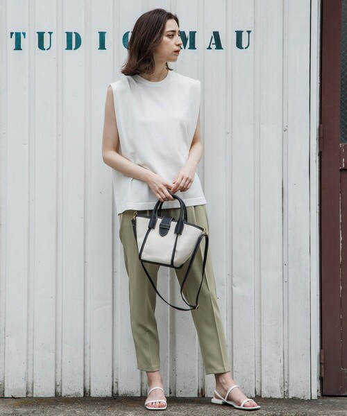 OPAQUE.CLIP（オペークドットクリップ）の「◆コンビミニショルダーバッグ【2WAY】（ショルダーバッグ・レディース・オフホワイト/サンドベージュ/ブラック系2/ダークグリーン系2・00）」の7枚目の写真