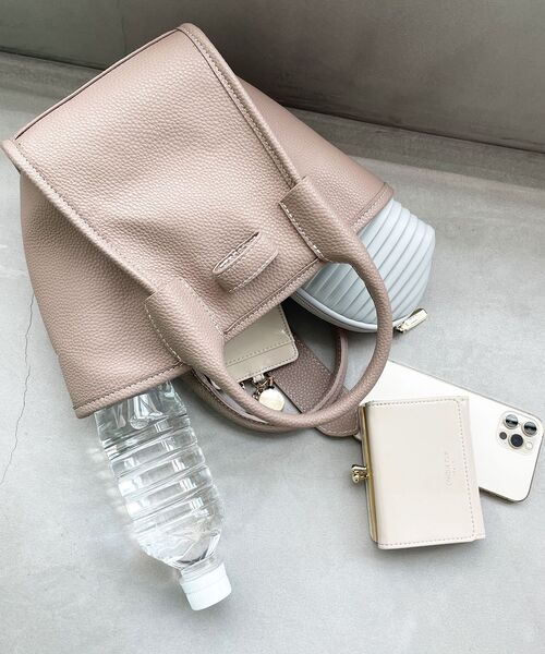 OPAQUE.CLIP（オペークドットクリップ）の「◆コンビミニショルダーバッグ【2WAY】（ショルダーバッグ・レディース・オフホワイト/サンドベージュ/ブラック系2/ダークグリーン系2・00）」の22枚目の写真