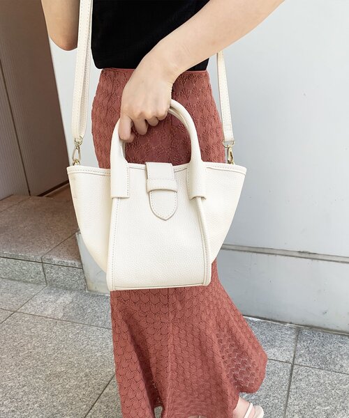 OPAQUE.CLIP（オペークドットクリップ）の「◆コンビミニショルダーバッグ【2WAY】（ショルダーバッグ・レディース・オフホワイト/サンドベージュ/ブラック系2/ダークグリーン系2・00）」の2枚目の写真