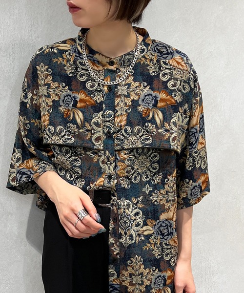 apres jour mignon（アプレジュールミニョン）の「柄バンドカラー半袖シャツ【ZOZOTOWN限定アイテム】（シャツ/ブラウス・レディース・ネイビー/ブルー系その他/グリーン系その他・フリー/X-LARGE）」の5枚目の写真