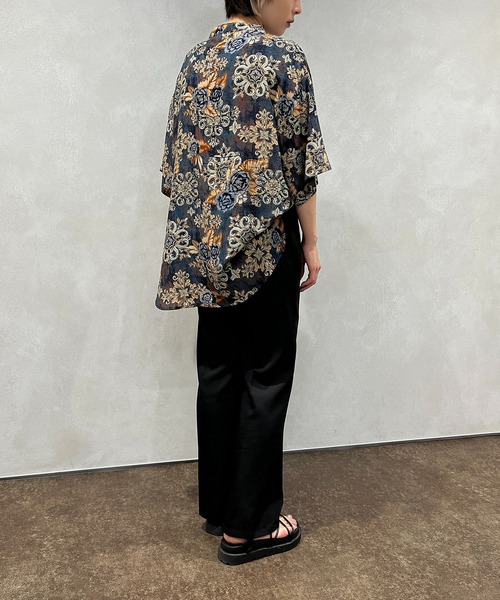 apres jour mignon（アプレジュールミニョン）の「柄バンドカラー半袖シャツ【ZOZOTOWN限定アイテム】（シャツ/ブラウス・レディース・ネイビー/ブルー系その他/グリーン系その他・フリー/X-LARGE）」の10枚目の写真