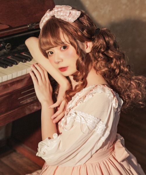 TONE SELECT WEAR(トーンセレクトウェア)の「【emane】リボンチェックティアードロリータワンピース(ワンピース・レディース・ピンク系その他・FREE)」の7枚目の写真