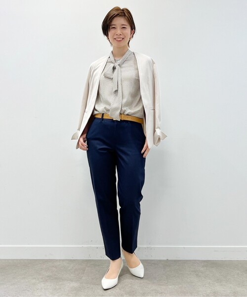 UNTITLED(アンタイトル)の「◆<通勤>ジオメアート ボウタイブラウス【洗える】(シャツ/ブラウス・レディース・ホワイト系3/ブラック系・00/04/44/01/02/50/48/03)」の18枚目の写真
