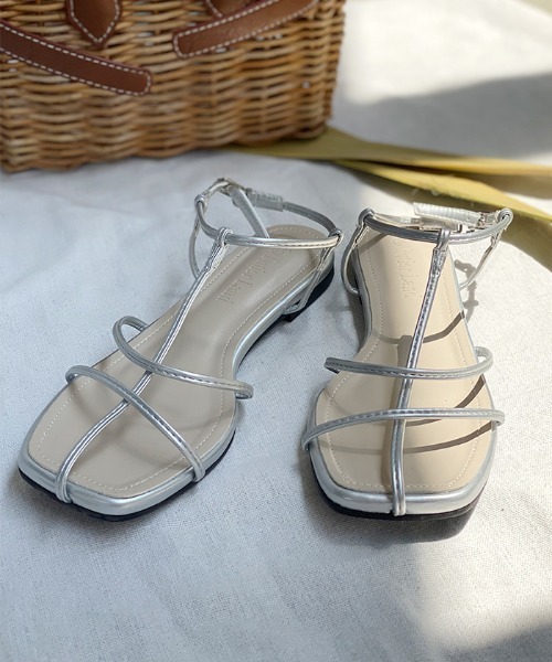 Futier land（フューティアランド）の「スクエアトゥコードストラップサンダル（サンダル・レディース・ブラック/シルバー/グリーン・40/38/39/36/37）」の3枚目の写真