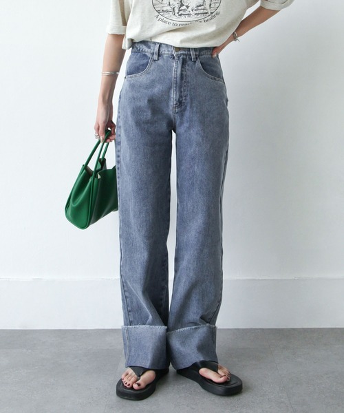 Chillfar（チルファー）の「ロールアップデニムパンツ（デニムパンツ・レディース・ブラック/ネイビー/アイボリー/ワンウォッシュ・MEDIUM/LARGE）」の4枚目の写真