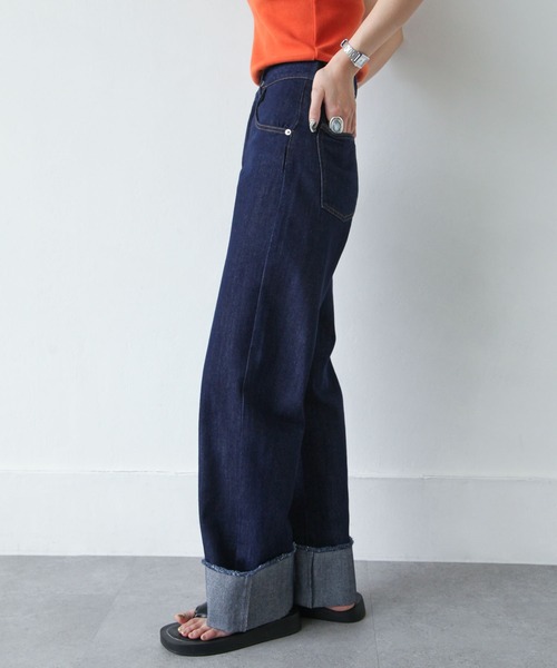 Chillfar（チルファー）の「ロールアップデニムパンツ（デニムパンツ・レディース・ブラック/ネイビー/アイボリー/ワンウォッシュ・MEDIUM/LARGE）」の21枚目の写真