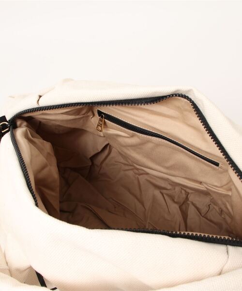 SEE BY CHLOE（シーバイクロエ）の「TILLY /トートバッグ（トートバッグ・レディース・ベージュ・FREE）」の4枚目の写真