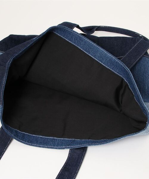 Levi's（リーバイス）の「【Levi's】デニムトートバッグ（トートバッグ・メンズ・ネイビー・ONE SIZE）」の3枚目の写真