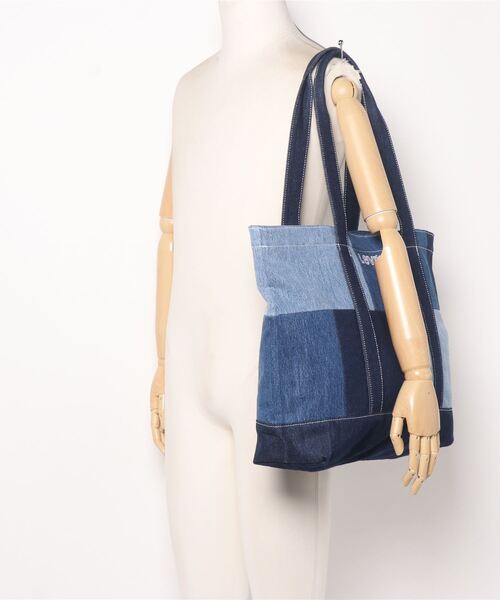 Levi's（リーバイス）の「【Levi's】デニムトートバッグ（トートバッグ・メンズ・ネイビー・ONE SIZE）」の5枚目の写真