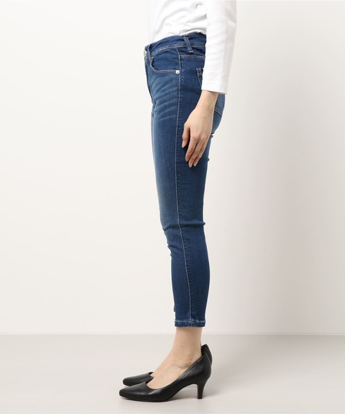 PREFERIR(プレフェリール)の「デニム スキニーパンツ【クロップド63cm丈】UVカット 接触冷感(デニムパンツ・レディース・ライトブルー/ネイビー/ブルー・SMALL/MEDIUM/LARGE/X-LARGE)」の4枚目の写真