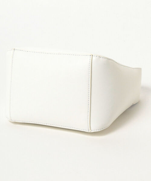 Ray BEAMS(レイビームス)の「RBS / スクエア ラッピング バッグ(トートバッグ・レディース・ブラック/ホワイト・ONE SIZE)」の7枚目の写真