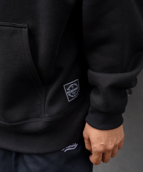 NineMicrophones（ナインマイクロフォンズ）の「COLLEGE PARKA（パーカー・メンズ・ベージュ/グレー/ブラック・LARGE/X-LARGE/MEDIUM）」の11枚目の写真