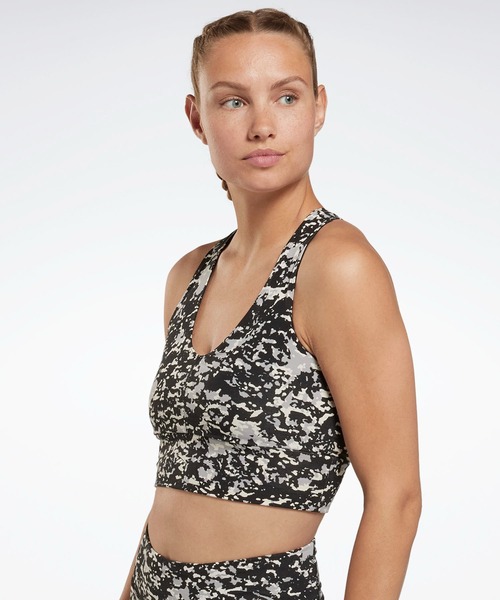 Reebok（リーボック）の「モダン サファリ ブラレット / Modern Safari Bralette （スポーツブラ・レディース・ブラック/グリーン・SMALL/MEDIUM/LARGE/X-LARGE/X-SMALL）」の4枚目の写真