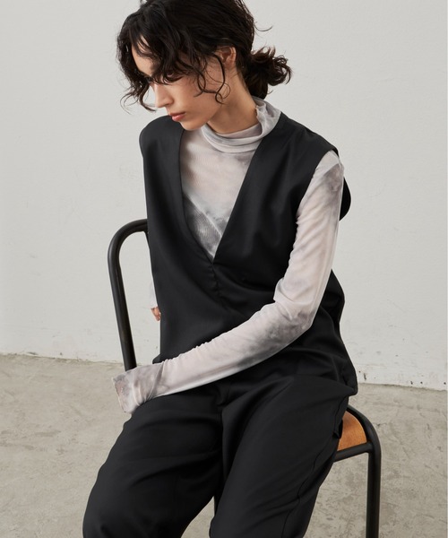 Aunt Marie's(アントマリーズ)の「深Vネックオールインワン(つなぎ/オールインワン・レディース・ブラック/ベージュ・MEDIUM/TALL/FREE)」の18枚目の写真