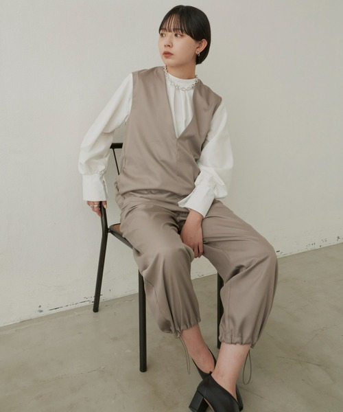 Aunt Marie's(アントマリーズ)の「深Vネックオールインワン(つなぎ/オールインワン・レディース・ブラック/ベージュ・MEDIUM/TALL/FREE)」の20枚目の写真