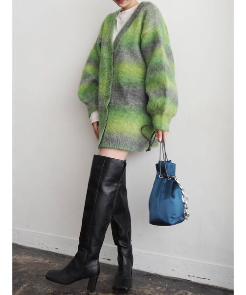 EVRIS（エヴリス）の「サテンチェーンミニバッグ（ハンドバッグ・レディース・ピンク/ブルー/ブラウン・FREE）」の18枚目の写真