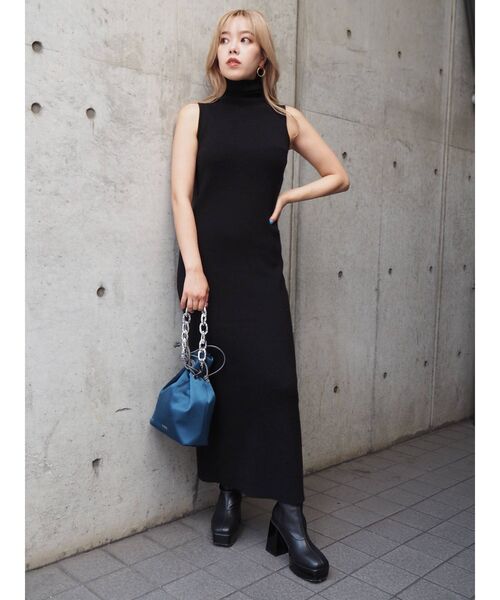 EVRIS（エヴリス）の「サテンチェーンミニバッグ（ハンドバッグ・レディース・ピンク/ブルー/ブラウン・FREE）」の20枚目の写真