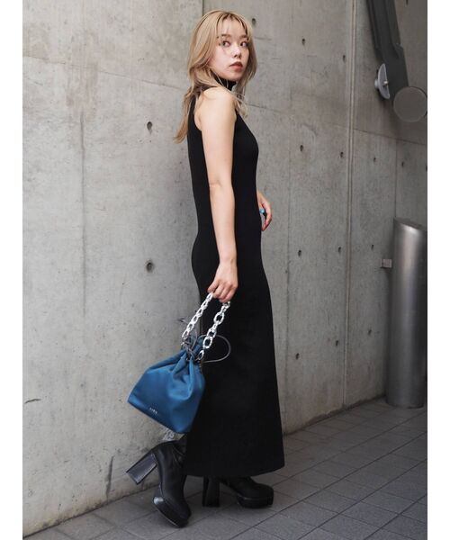 EVRIS（エヴリス）の「サテンチェーンミニバッグ（ハンドバッグ・レディース・ピンク/ブルー/ブラウン・FREE）」の21枚目の写真