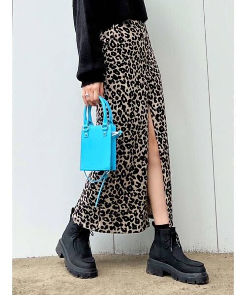 EMODA（エモダ）の「センタースリットロングスカート（スカート・レディース・ブラック/その他・SMALL/MEDIUM）」の22枚目の写真