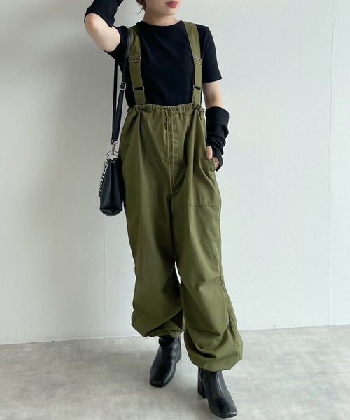 w closet(ダブルクローゼット)の「【マルチウェイ】アームカバープルオーバー(Tシャツ/カットソー・レディース・ブラック/オフホワイト/グリーン・FREE)」の22枚目の写真