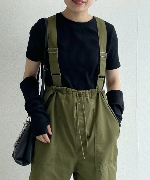 w closet(ダブルクローゼット)の「【マルチウェイ】アームカバープルオーバー(Tシャツ/カットソー・レディース・ブラック/オフホワイト/グリーン・FREE)」の20枚目の写真