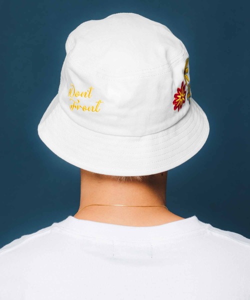 XLARGE（エクストララージ）の「FLOWER EMBROIDERED HAT（ハット・メンズ・ホワイト/ブラック/オレンジ・M/L）」の9枚目の写真