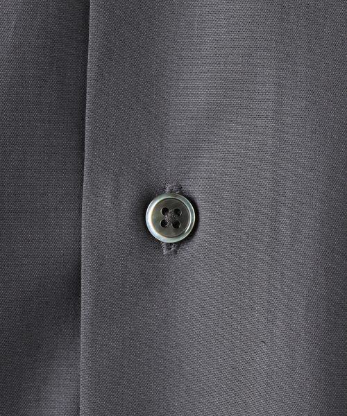 417 EDIFICE(フォーワンセブンエディフィス)の「【allery / アレリ―】 ブロードレギュラーシャツ(シャツ/ブラウス・メンズ・レッド/ホワイト/ブラウン/チャコールグレー・SMALL/MEDIUM/LARGE/X-LARGE)」の17枚目の写真