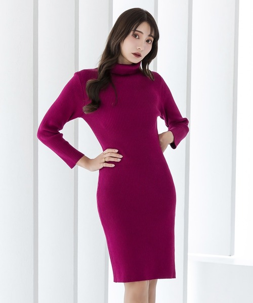 Julia Boutique(ジュリアブティック)の「ミディアム丈・タートルネックリブニットタイトワンピース/22558(ワンピース・レディース・グリーン/オフホワイト/プラム/ブラック/モカ・MEDIUM)」の14枚目の写真