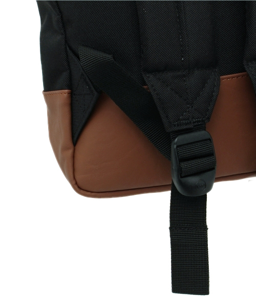 Herschel Supply Co.（ハーシェルサプライ）の「HERSCHEL Heritage Kids（バックパック/リュック・キッズ・カモフラージュ/マルチ/ブラック/レッド/オレンジ/グリーン・ONE SIZE）」の17枚目の写真