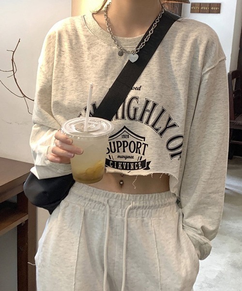 HALEY PESCA（ヘーリーペスカ）の「HALEY PESCA/切りっぱなし クロップド丈 カレッジロゴカットソー ロンT（Tシャツ/カットソー・レディース・グレー/グリーン/ネイビー・SMALL/MEDIUM/LARGE）」の9枚目の写真