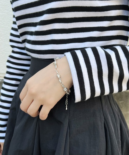 Figments（フィグメンツ）の「ワイヤーブレスレット（ブレスレット・レディース・シルバー・FREE）」の4枚目の写真