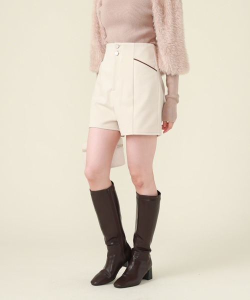 archives（アルシーヴ）の「ハイウエストボタンショートパンツ（その他パンツ・レディース・ベージュ/ブラック/ブラウン・MEDIUM）」の4枚目の写真