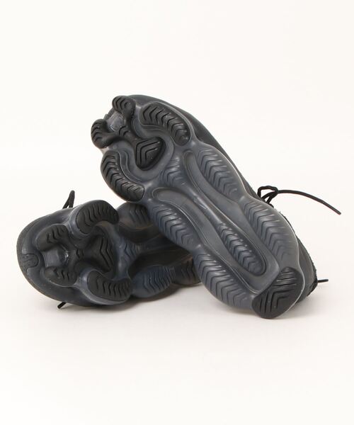 NIKE（ナイキ）の「NIKE WMNS AIR MAX SCORPION FLYKNIT DJ4702-002（スニーカー・レディース・ブラック・23㎝/24㎝/24.5㎝/23.5㎝/25㎝/27.5cm/28.5cm/27cm）」の4枚目の写真