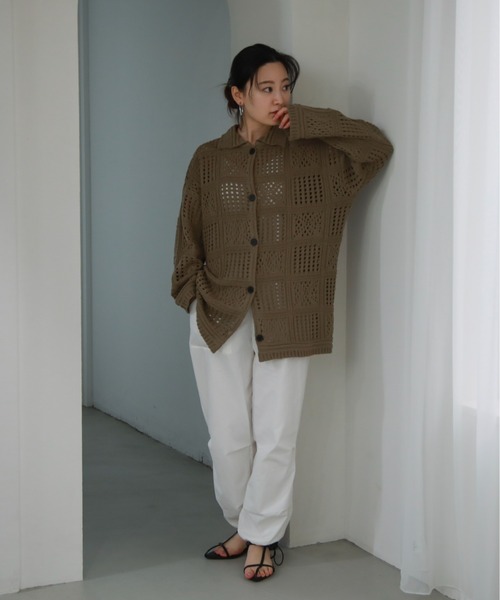 feepur（フェピュール）の「【ハンドウォッシャブル】パターンクロシェニットシャツ（カーディガン/ボレロ・レディース・アイボリー/ブラック/オリーブ・MEDIUM）」の12枚目の写真