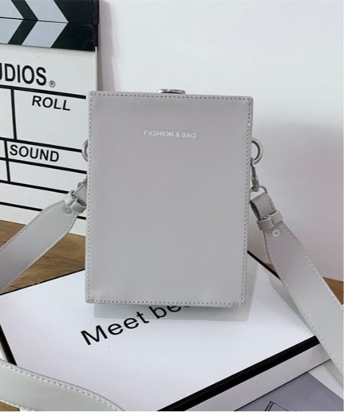 Burner(バーナー)の「【OKUOKU 0909】ボックス型 ショルダーバッグ oku-bag-696054699848-28(ショルダーバッグ・メンズ・B/C/D/E/A・FREE)」の4枚目の写真