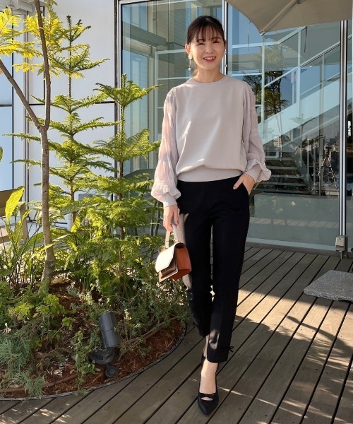 couture brooch（クチュールブローチ）の「【ラクチンきれい見えパンツ】リボンハイパーストレッチパンツ（その他パンツ・レディース・ネイビー/ブラック系1/ライトグレー/ブラック/ダークオリーブ/ブラック系7/ネイビー系・36/38/42/34/40）」の17枚目の写真