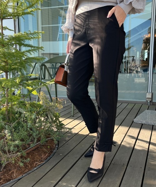 couture brooch（クチュールブローチ）の「【ラクチンきれい見えパンツ】リボンハイパーストレッチパンツ（その他パンツ・レディース・ネイビー/ブラック系1/ライトグレー/ブラック/ダークオリーブ/ブラック系7/ネイビー系・36/38/42/34/40）」の20枚目の写真