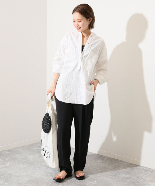 SLOBE IENA(スローブイエナ)の「パット付きバックオープンキャミ(キャミソール・レディース・ブラック/チャコールグレー/ベージュ・FREE)」の4枚目の写真